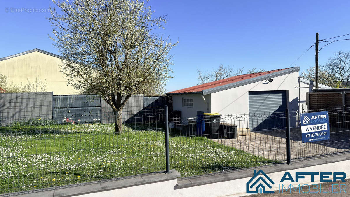 Maison à VARANGEVILLE