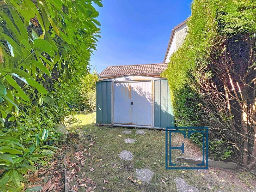 Maison à GUYANCOURT