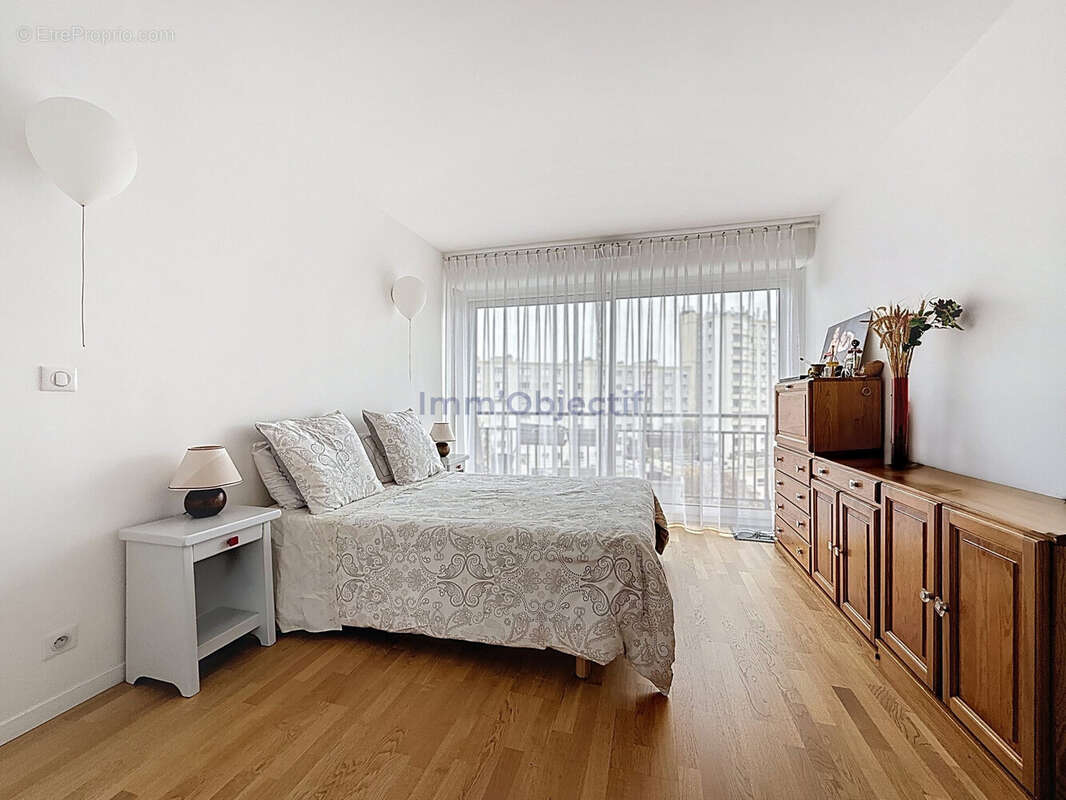 Appartement à PARIS-12E
