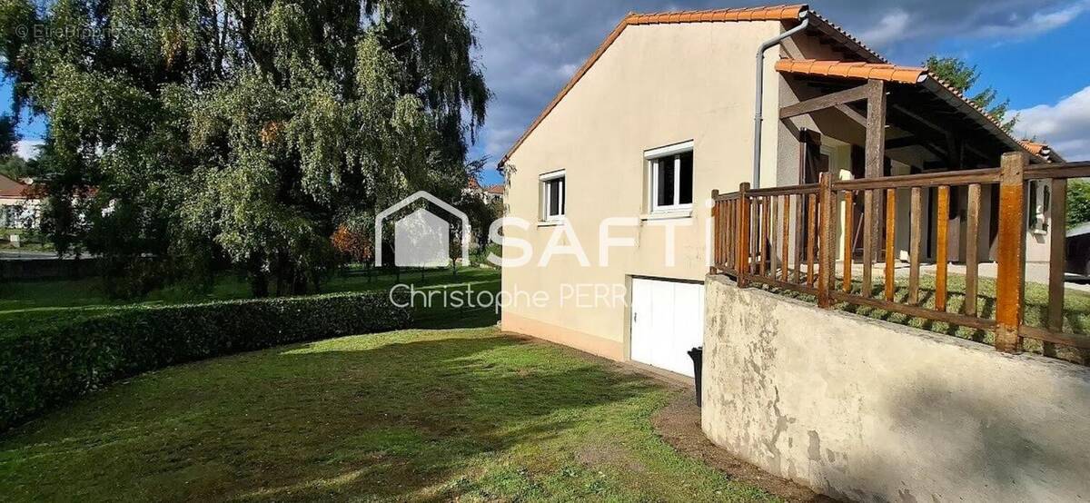 Photo 1 - Maison à SAINT-LAURENT-SUR-SEVRE