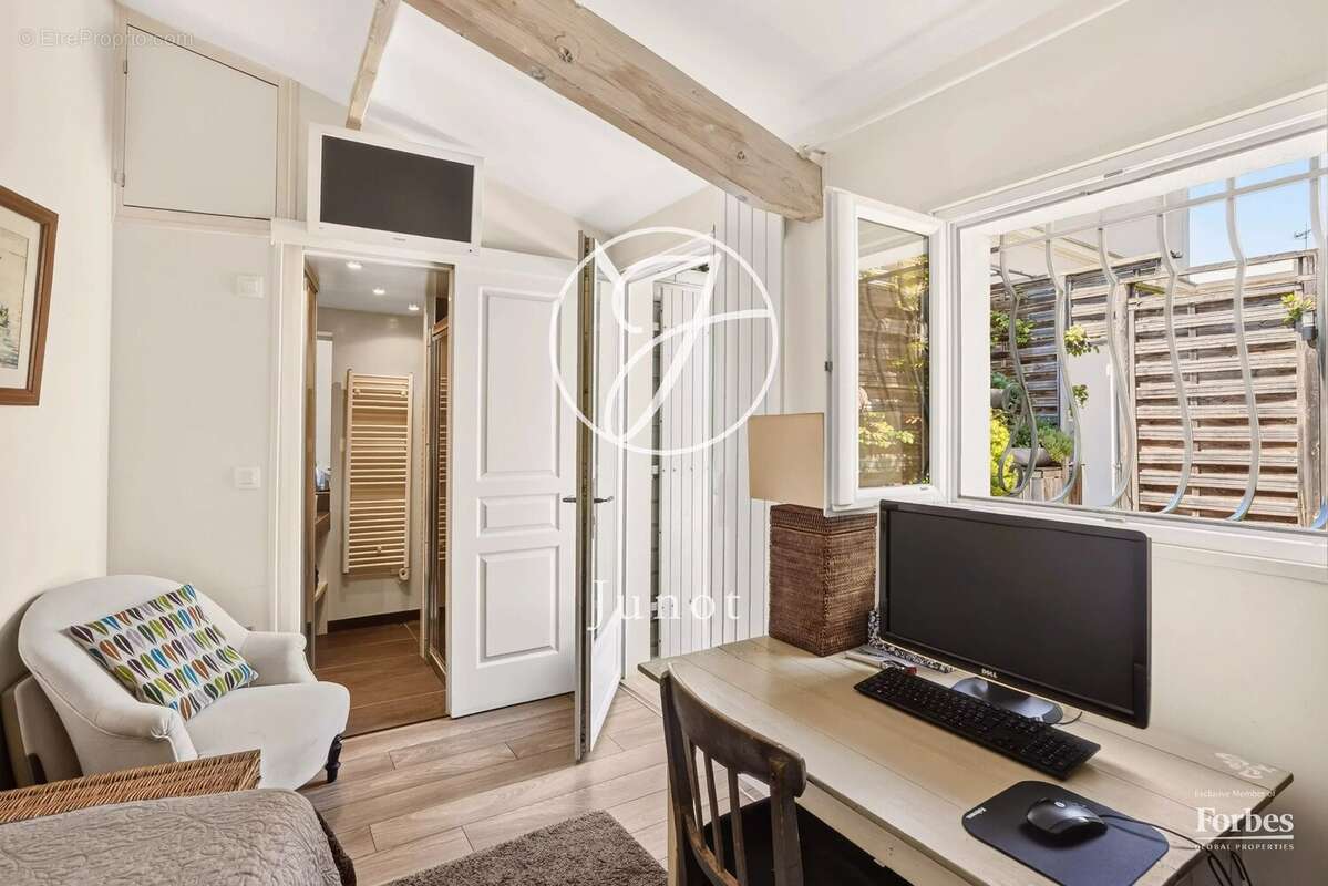 Maison à LE VESINET