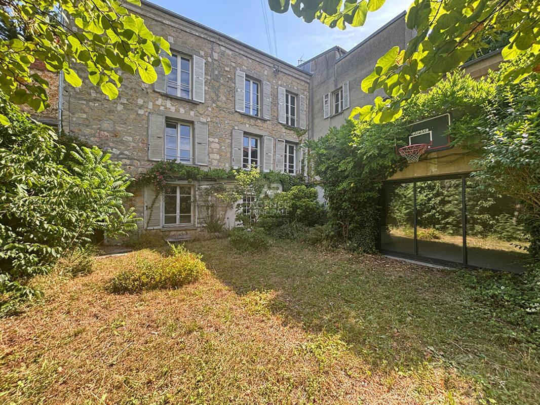 Maison à PONTOISE