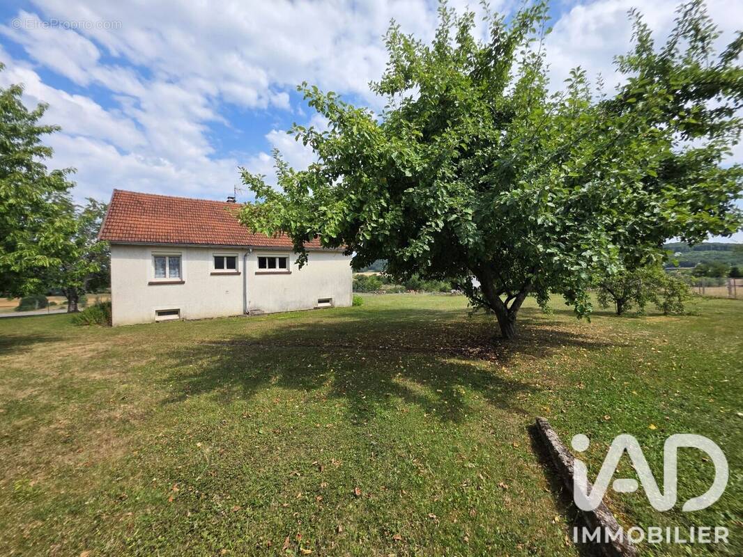 Photo 1 - Maison à ANCHENONCOURT-ET-CHAZEL