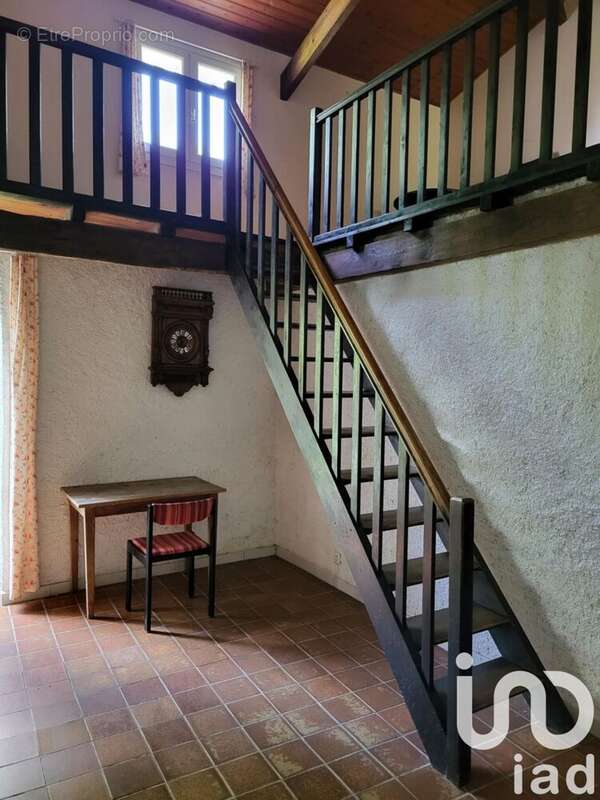Photo 8 - Maison à SAINT-ETIENNE-DU-BOIS