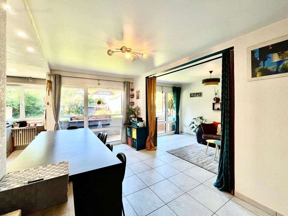 Appartement 71 m² à La Roche-Sur-Foron  - photo 34