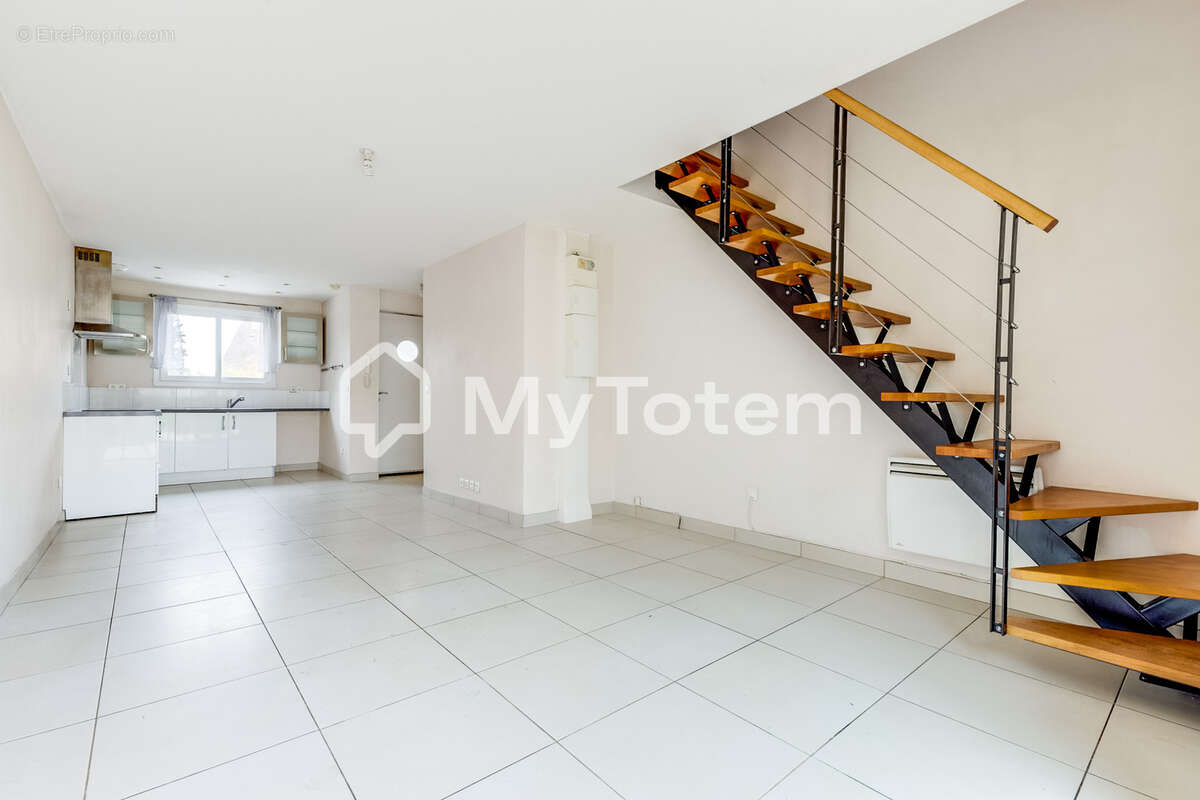 Appartement à MORANGIS