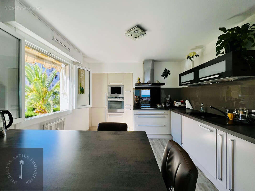 Appartement à CAGNES-SUR-MER