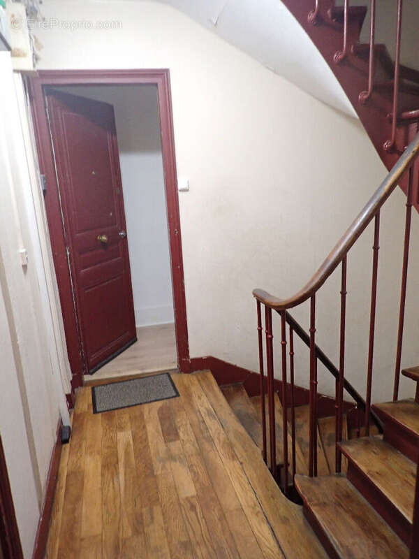 Appartement à PARIS-19E