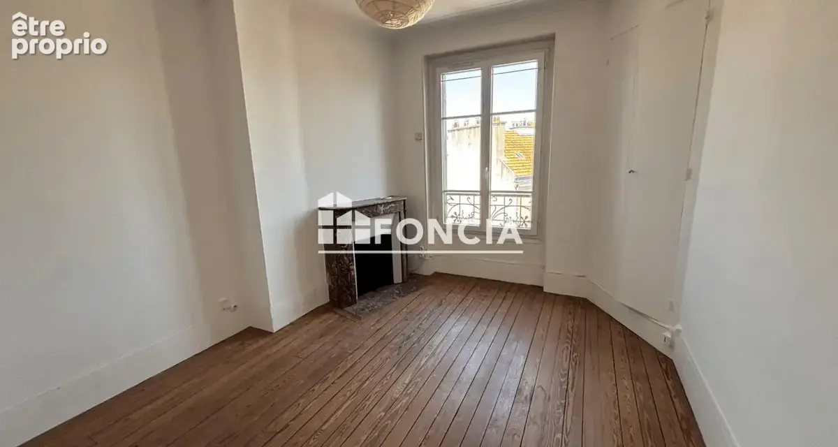 Bel appartement ancien-4ème étage sans ascenseur- QUARTIER MONTREUIL - photo 2