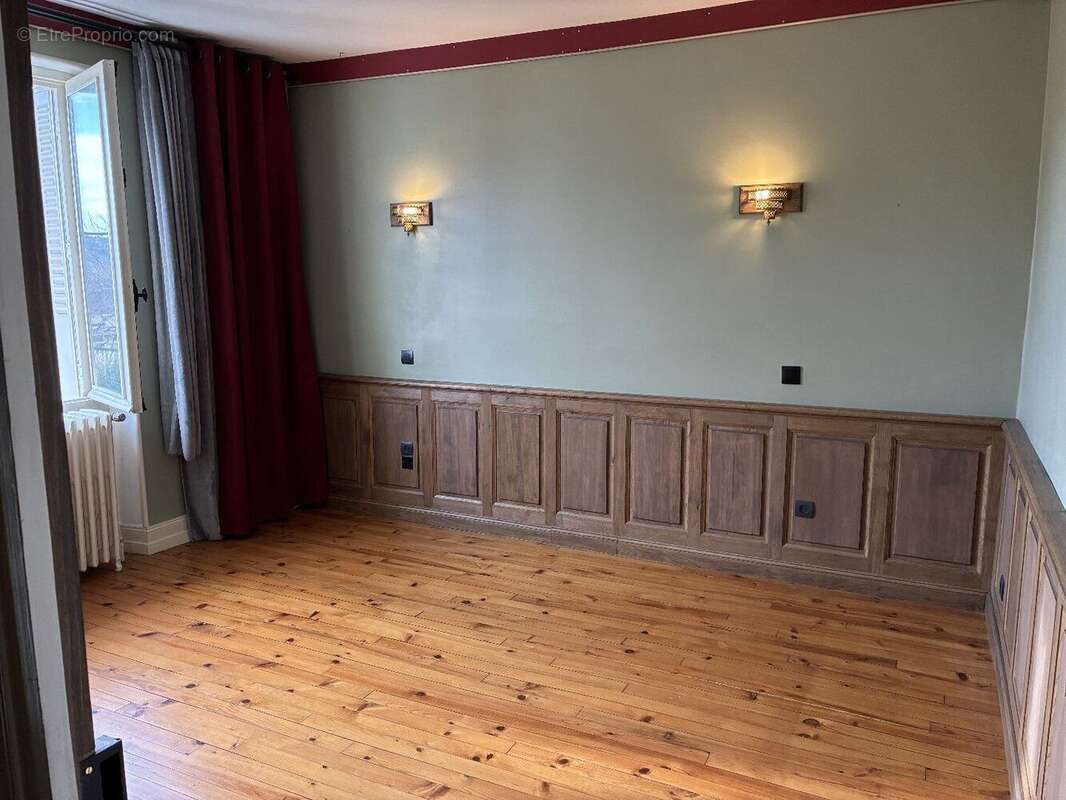 Maison à FIGEAC