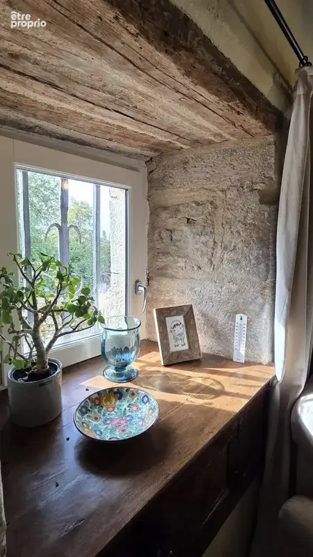 Charme et confort! Belle renovation, authenticité préservée. - photo 9