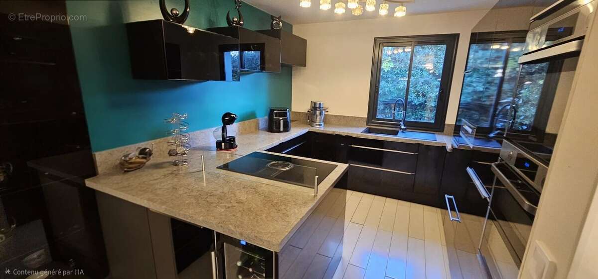 Maison à SOLLIES-PONT