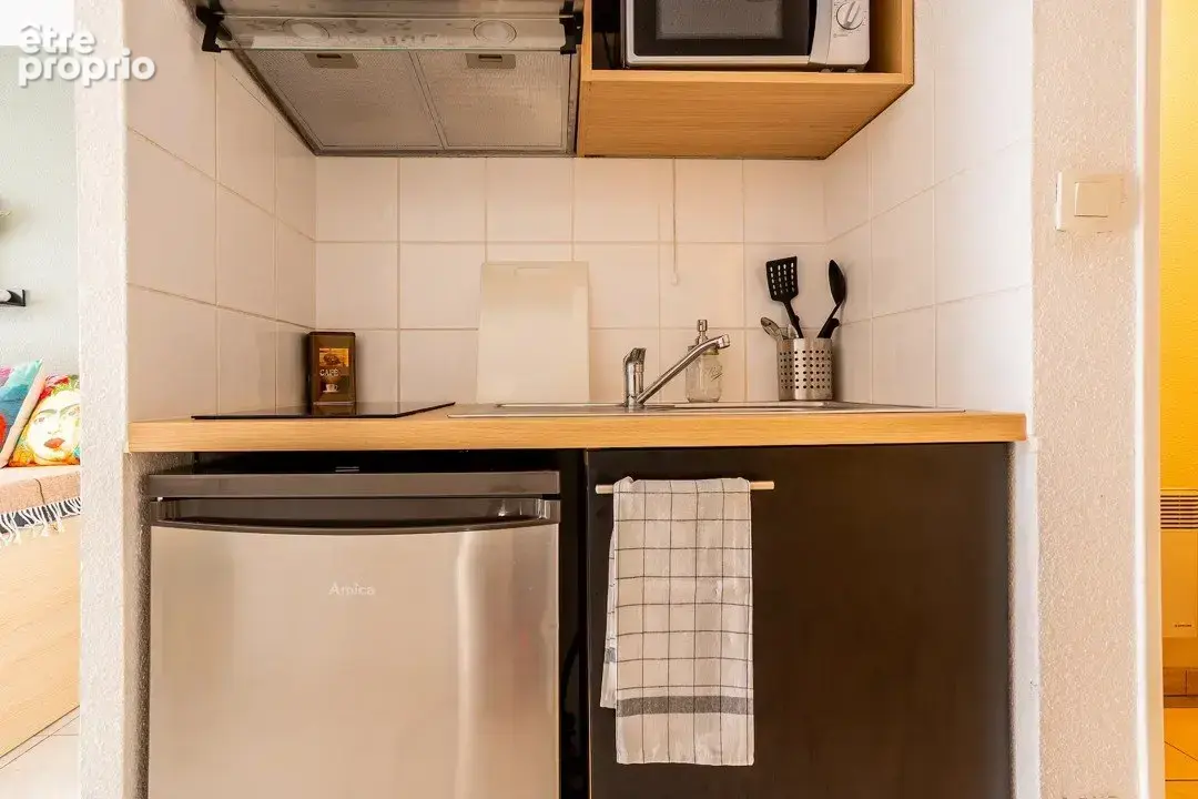 INVESTISSEMENT LOCATIF  LIMOGES  Résidence Etudiante Uxco Les Arènes d'Orsay - 5,25% de rentabilité - photo 6