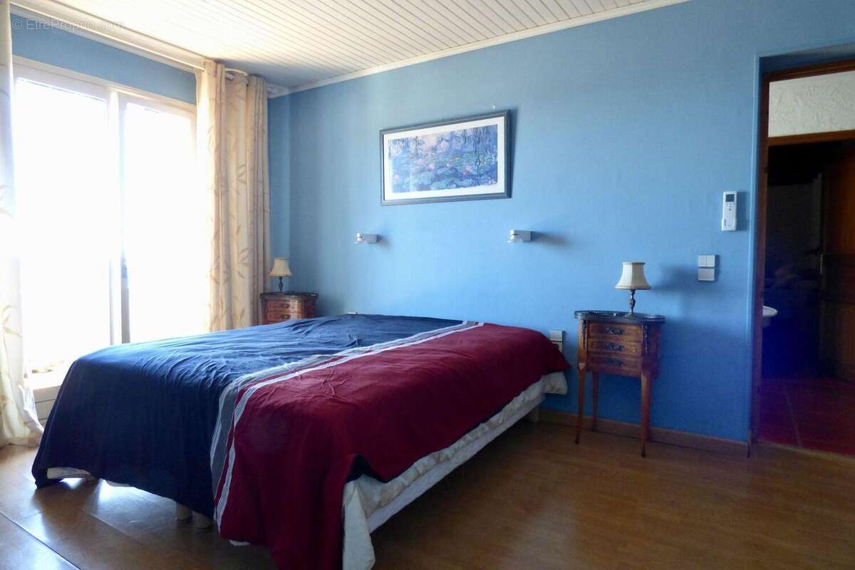 4 chambres au total