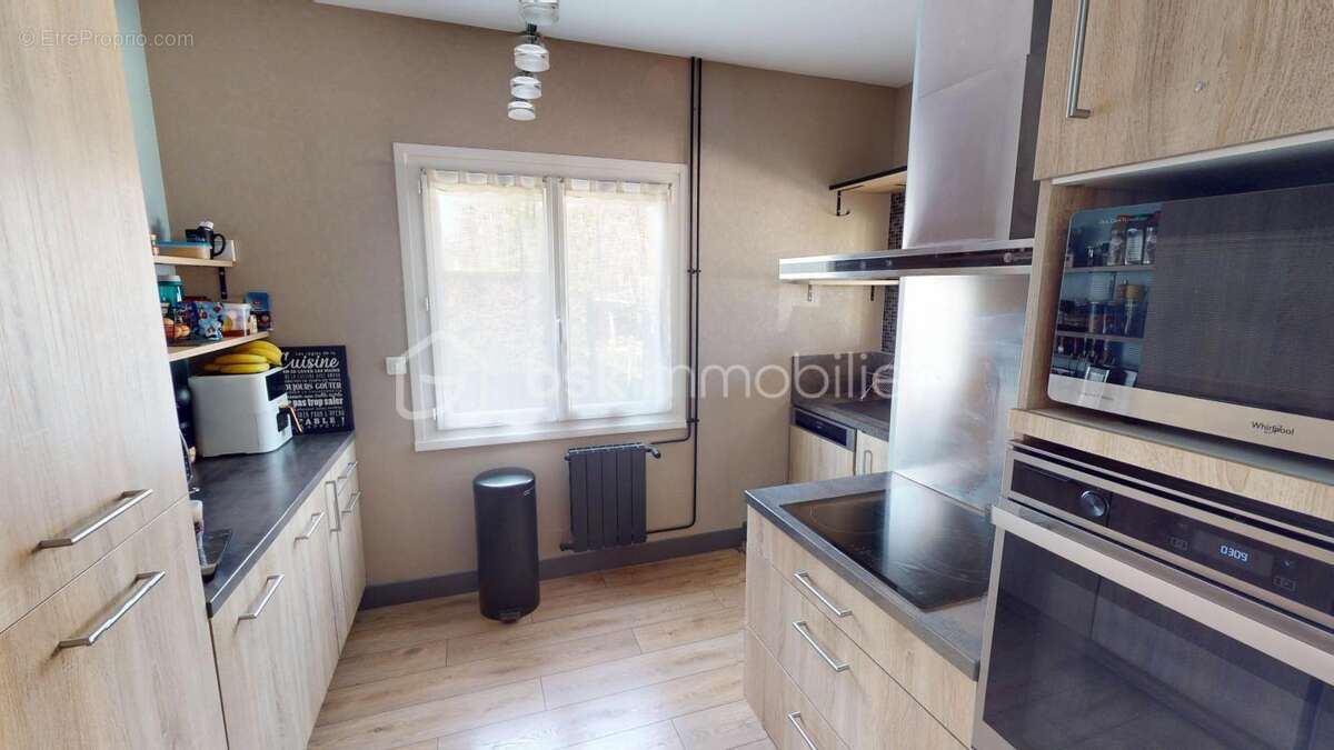 Maison à SAINT-DOULCHARD