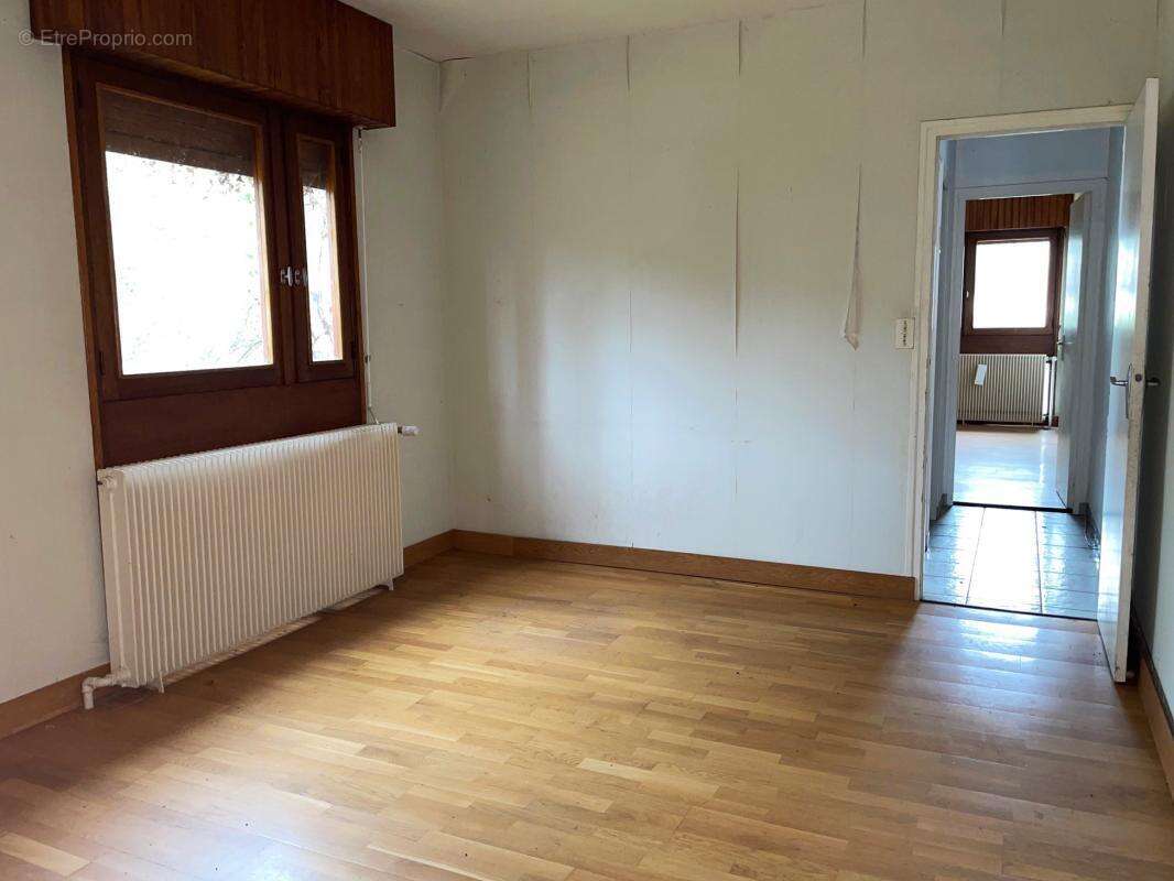 Maison à MONTCY-NOTRE-DAME