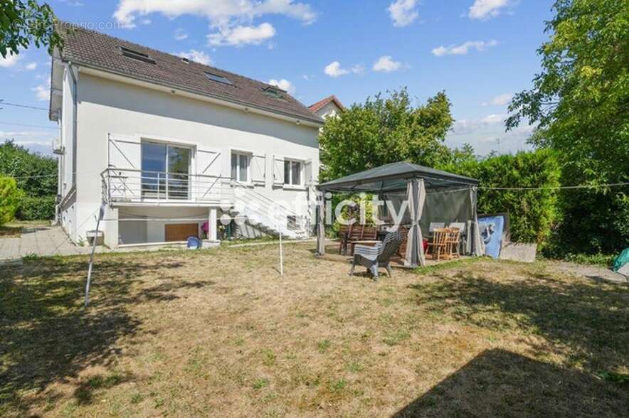 Maison à GAGNY