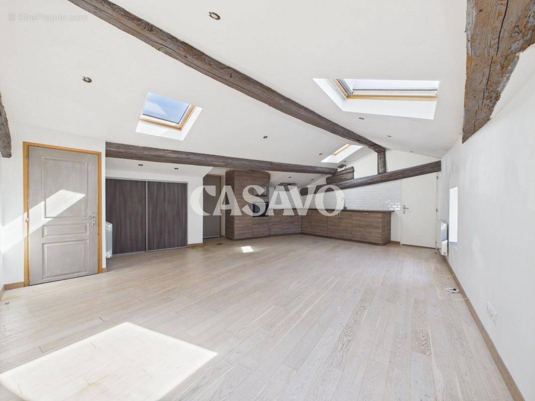 Appartement à LYON-1E