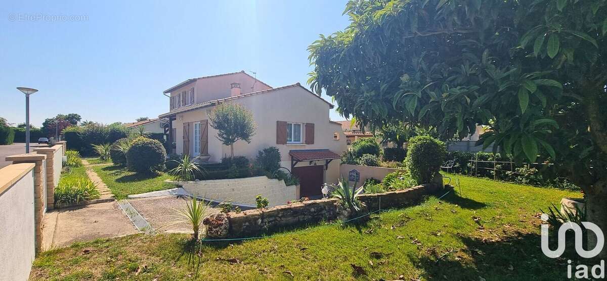 Photo 2 - Maison à CADAUJAC