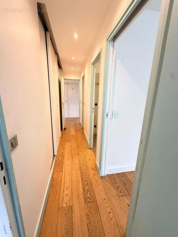 Appartement à LE RAINCY
