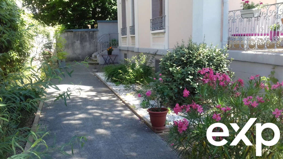 Appartement à AIX-LES-BAINS