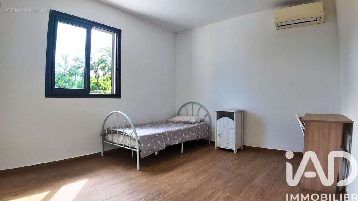 Maison 117 m² à Le Tampon  - photo 5