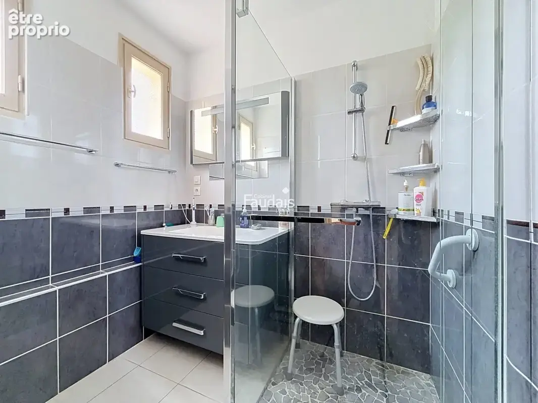 Maison 7 pièces 145 m² à vendre à Remilly-Sur-Lozon (50570) - photo 7