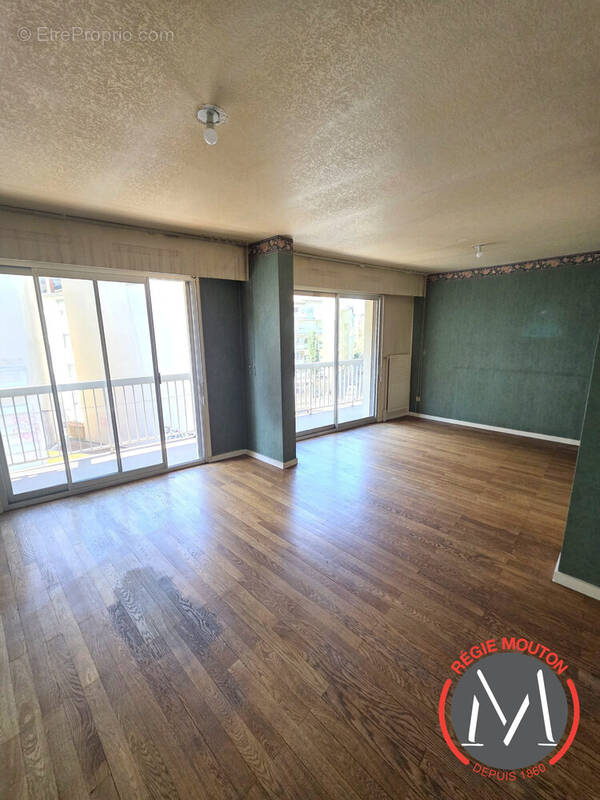 Appartement à LYON-7E