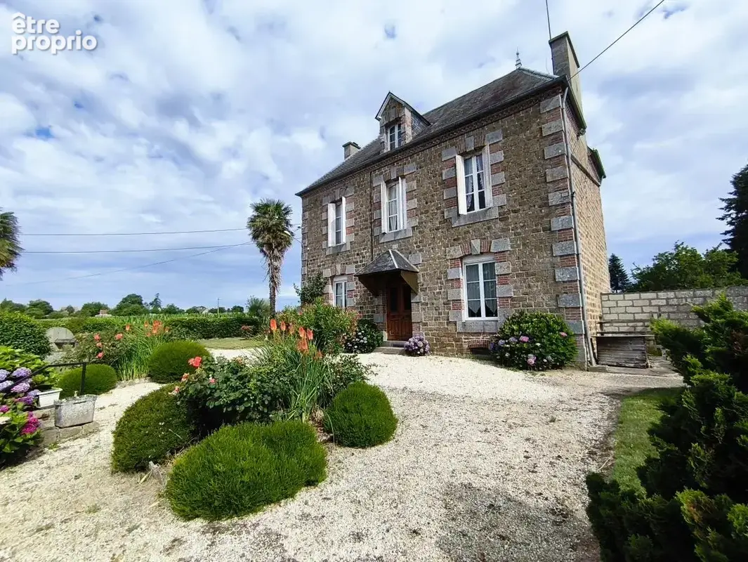 Maison à AVRILLY