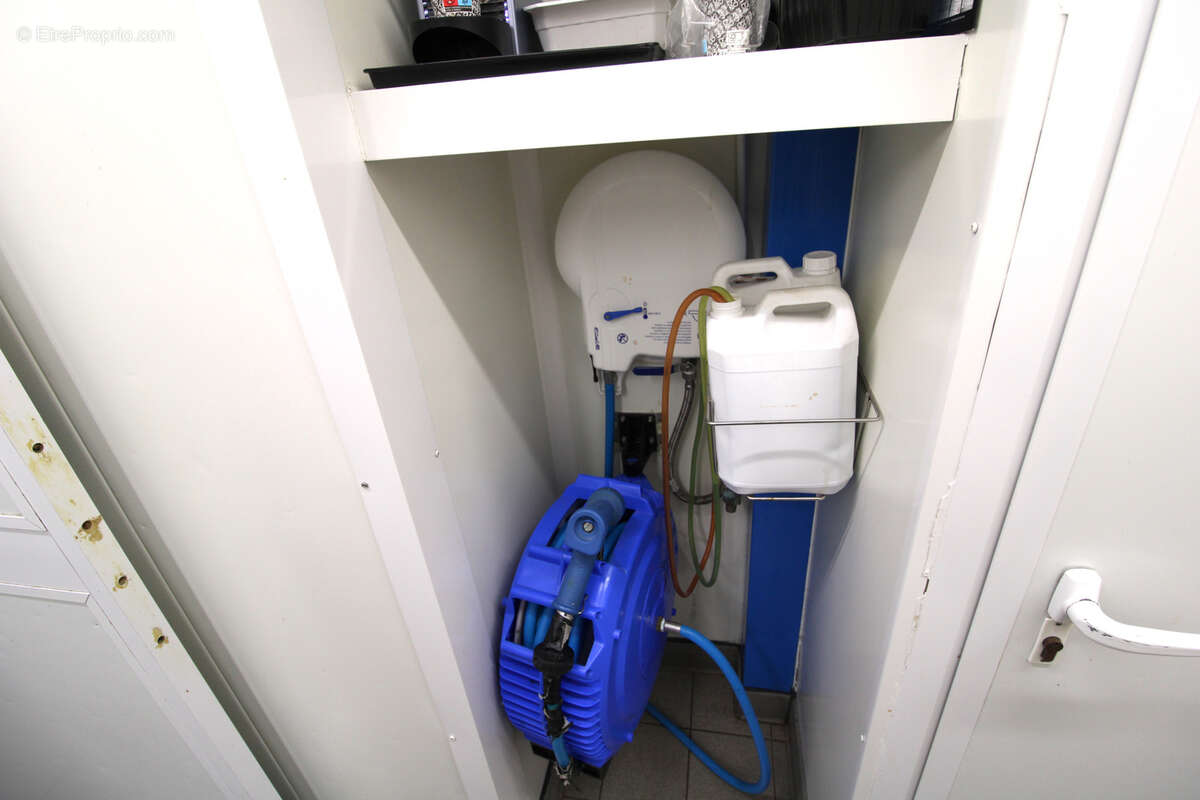 Commerce à MARSEILLE-11E