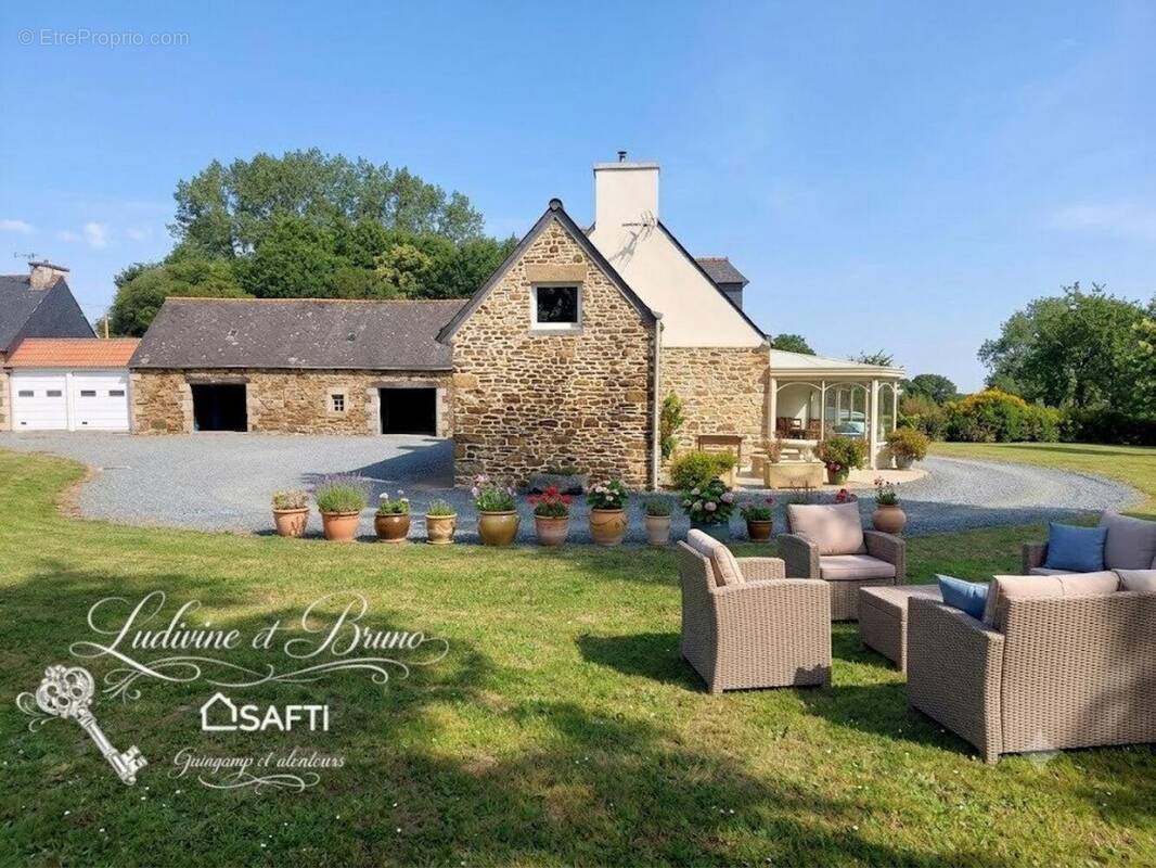 Photo 1 - Maison à PONTRIEUX