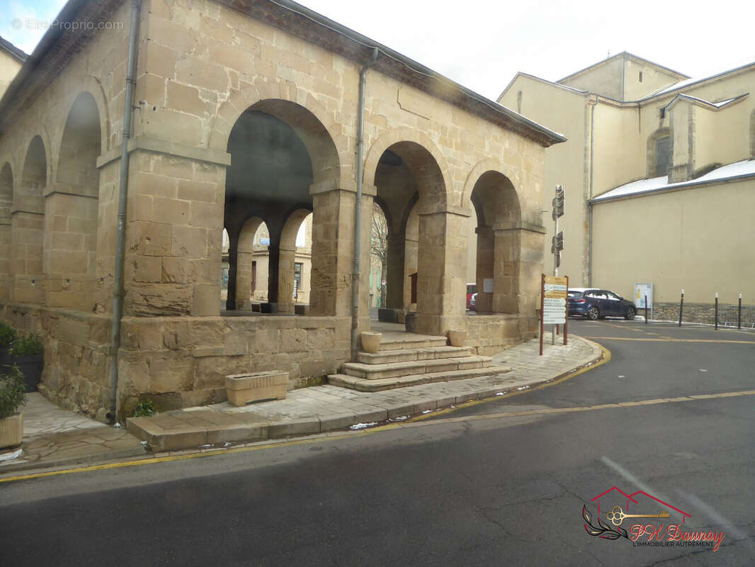 Maison à SAINT-JEAN-DU-BRUEL