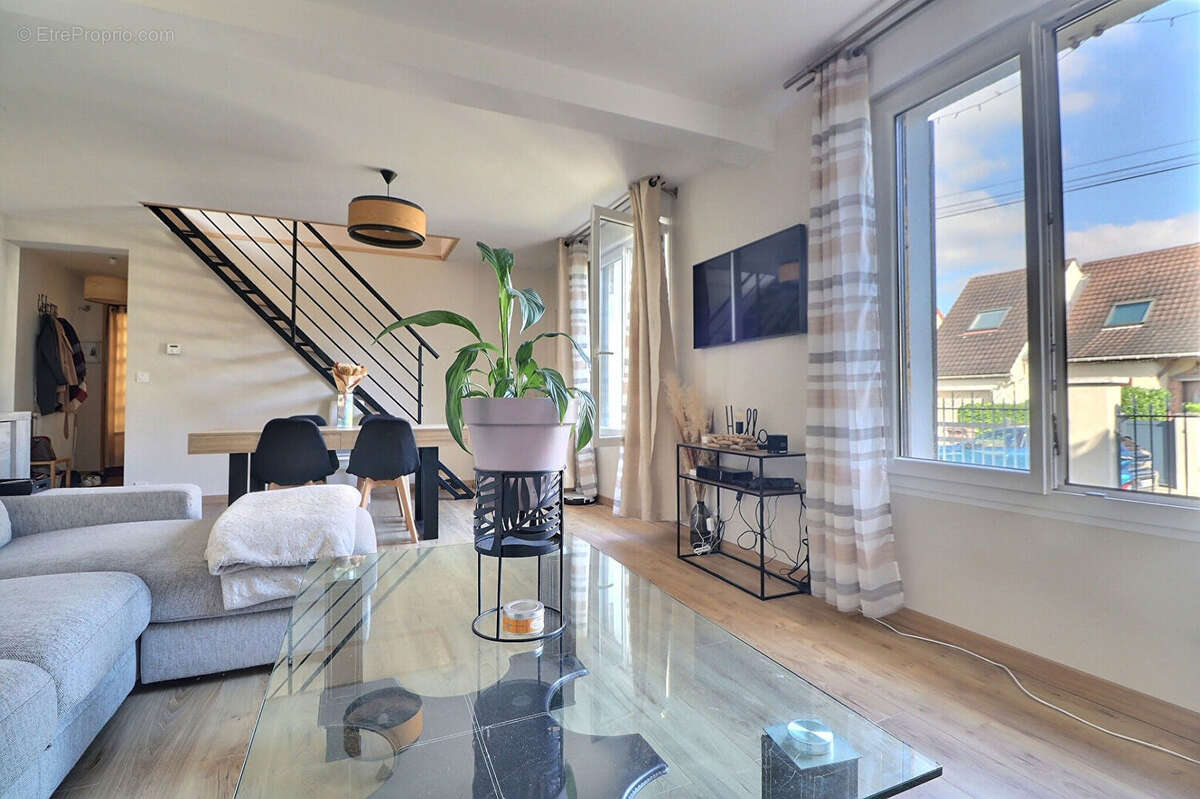 Maison à BESSANCOURT