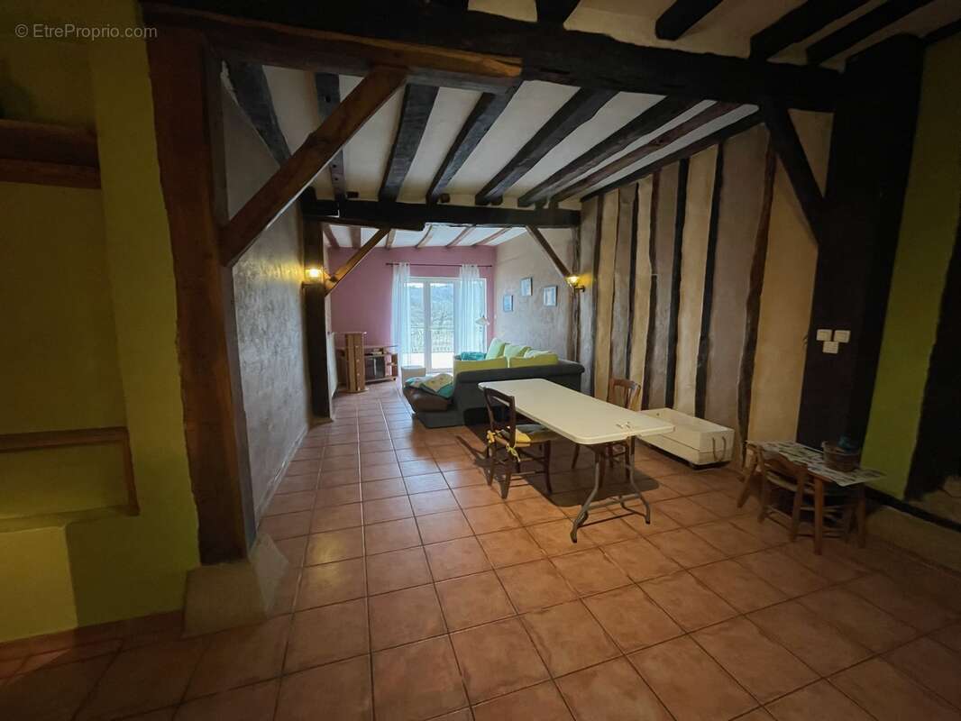 Maison à MIELAN