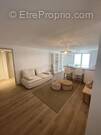 Appartement à LE PUY-SAINTE-REPARADE