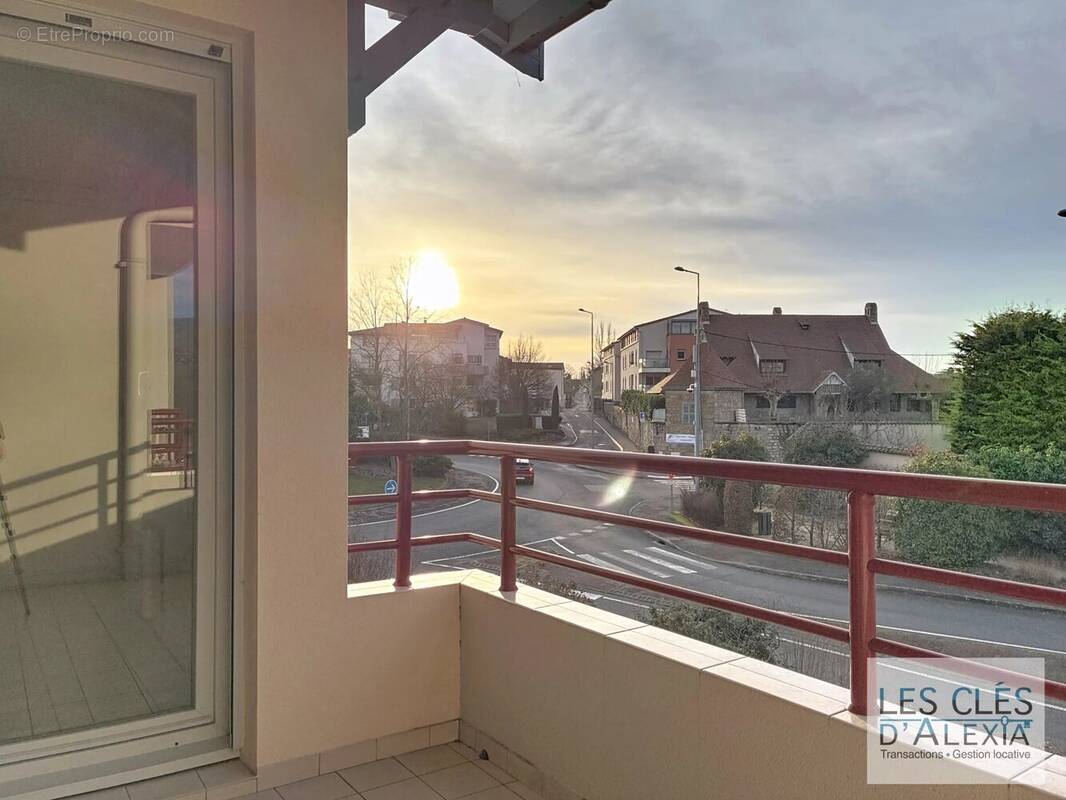 Appartement à MORNANT