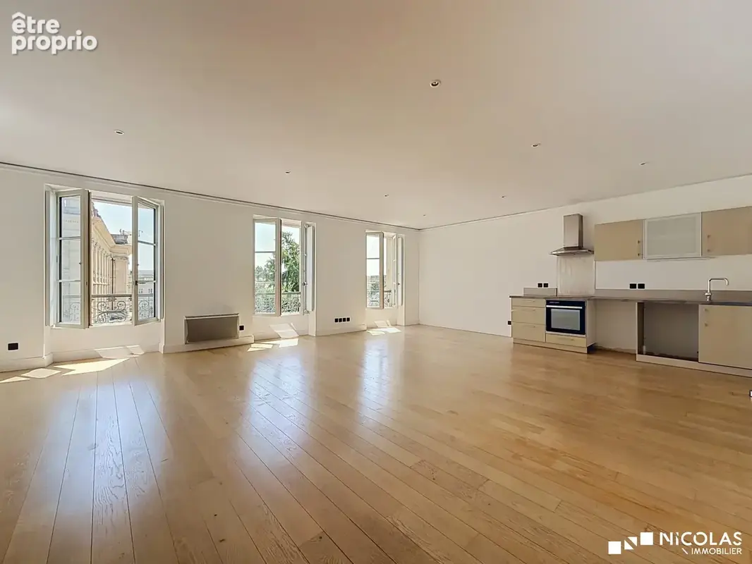 Appartement 3 pièces 75 m² à vendre à Bordeaux (33000) - photo 2