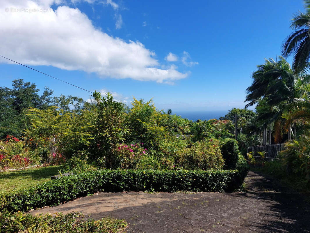 Maison à SAINT-DENIS