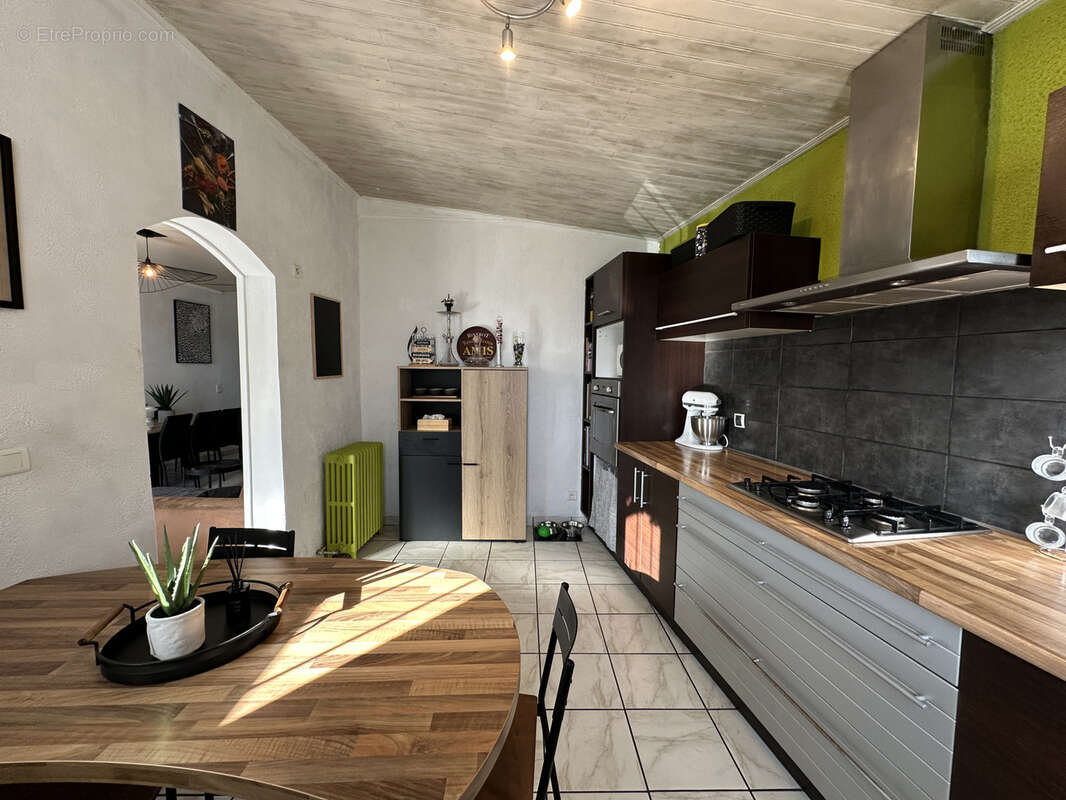 Maison à CLERMONT-FERRAND