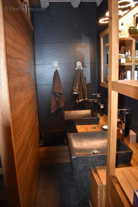 Maison à LE BEC-HELLOUIN