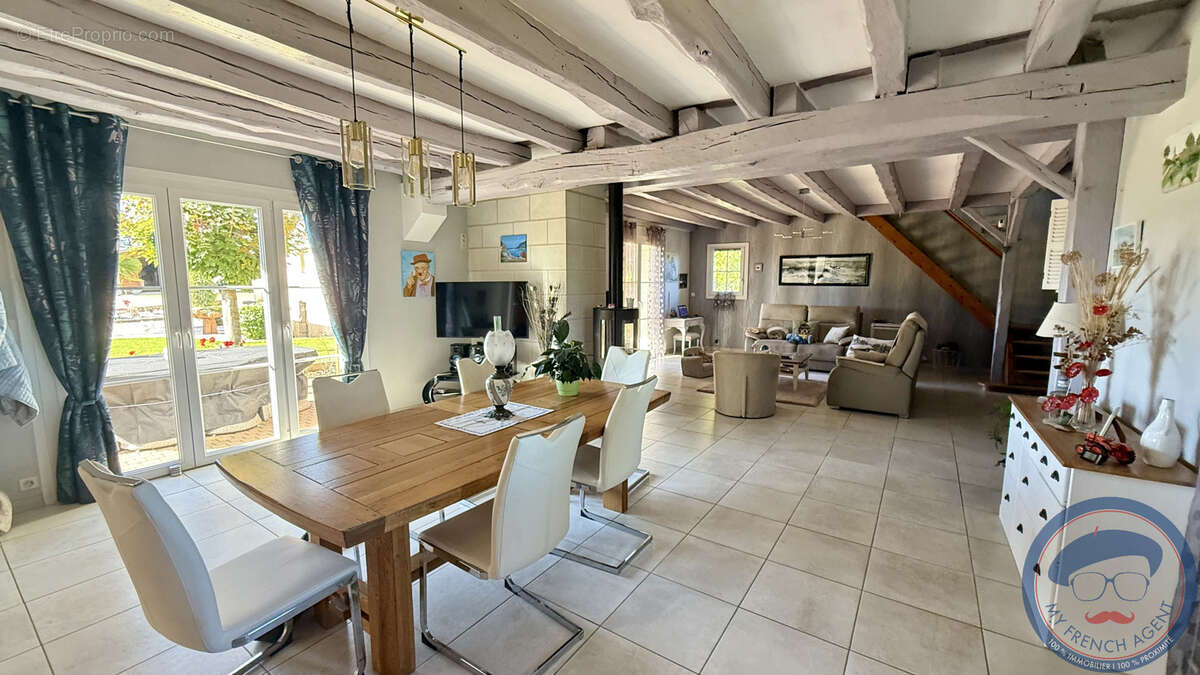 Maison à ROUZIERS-DE-TOURAINE