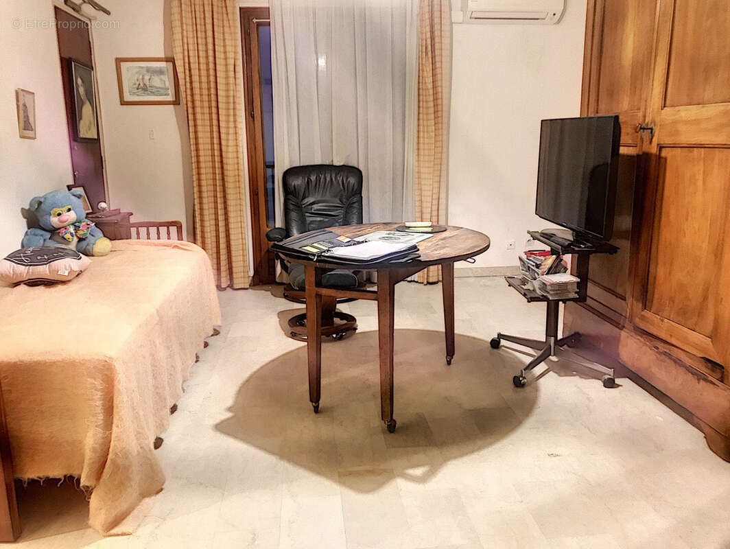 Appartement à SANARY-SUR-MER