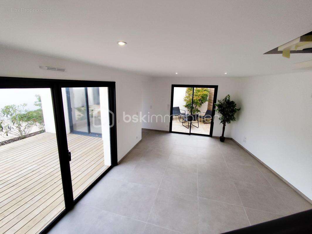 Maison à LA ROCHELLE