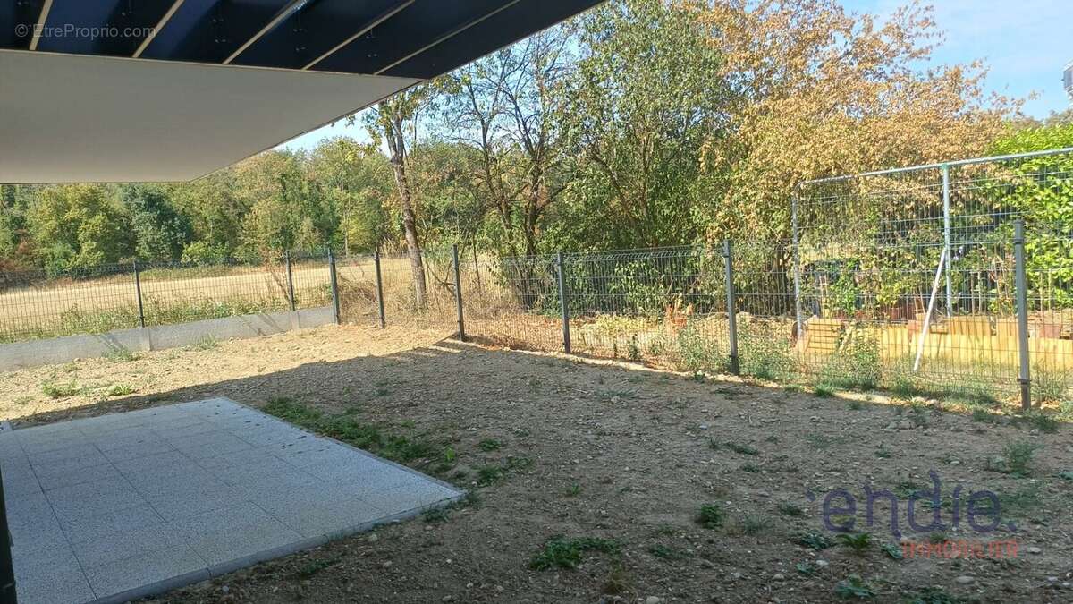 BARTENHEIM-LA-CHAUSSÉE  Appartement 4 pièces avec terrasse et jardin privatif  Disponible immédiatement - photo 2