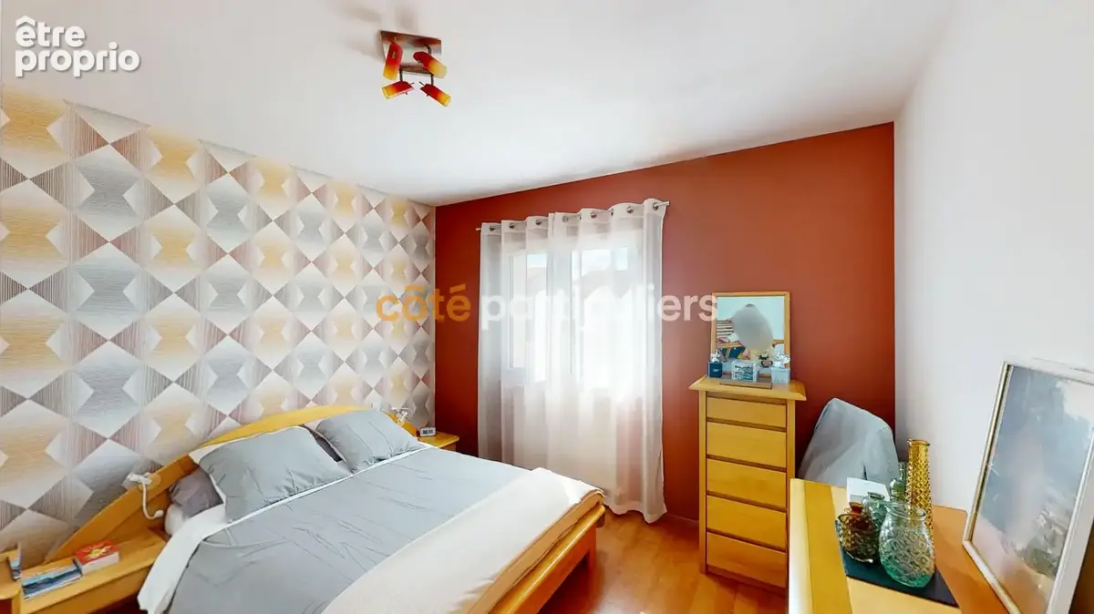 Mortagne-sur-sèvre - plain-pied 179 m² - terrain 966 m² - garage 39 m² - sans vis-à-vis - photo 9