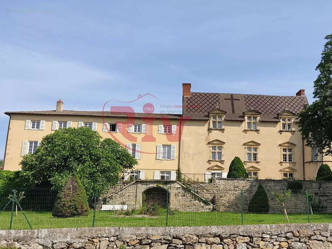 Appartement à CHONAS-L&#039;AMBALLAN