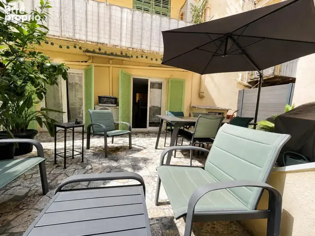 Appartement 3 pièces de 45 m² à Menton - photo 9