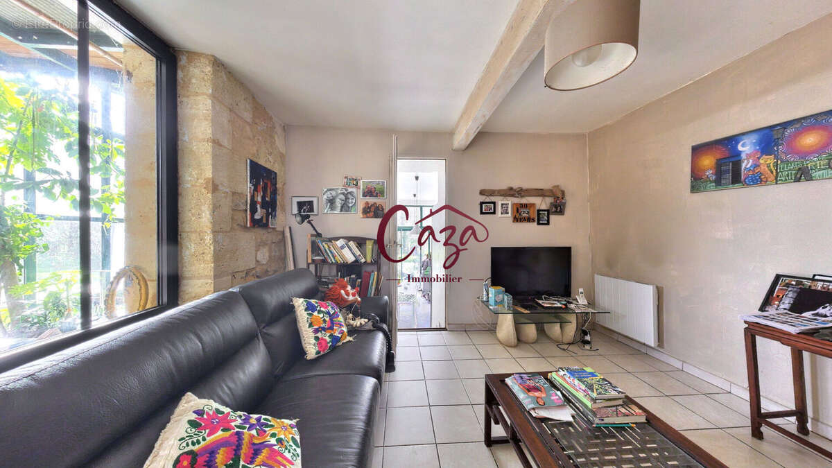 Maison à FARGUES-SAINT-HILAIRE