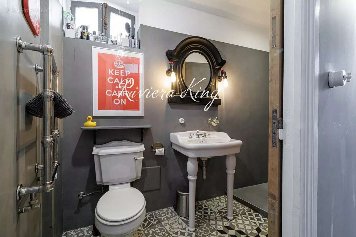Magnifique villa 5 pieces a deux pas du centre village avec vue mer panoramique et grand garage la turbie (06320) - photo 8