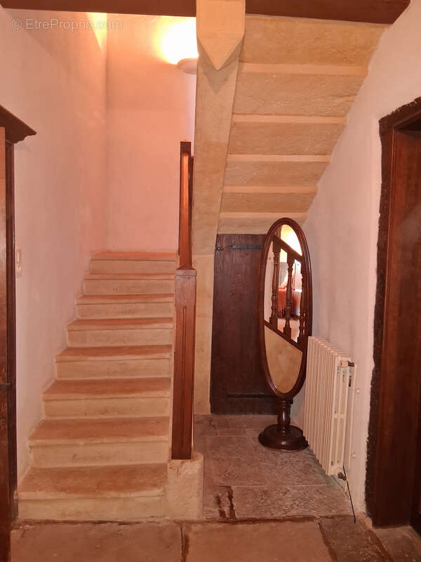 Maison à FLEURY-LA-MONTAGNE